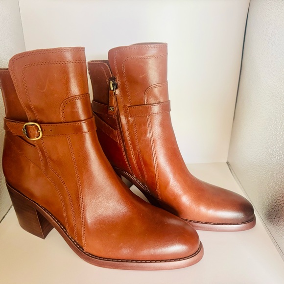 Sam Edelman Womens Simona
Block Heel Ankle Bootie - Picture 4 of 8